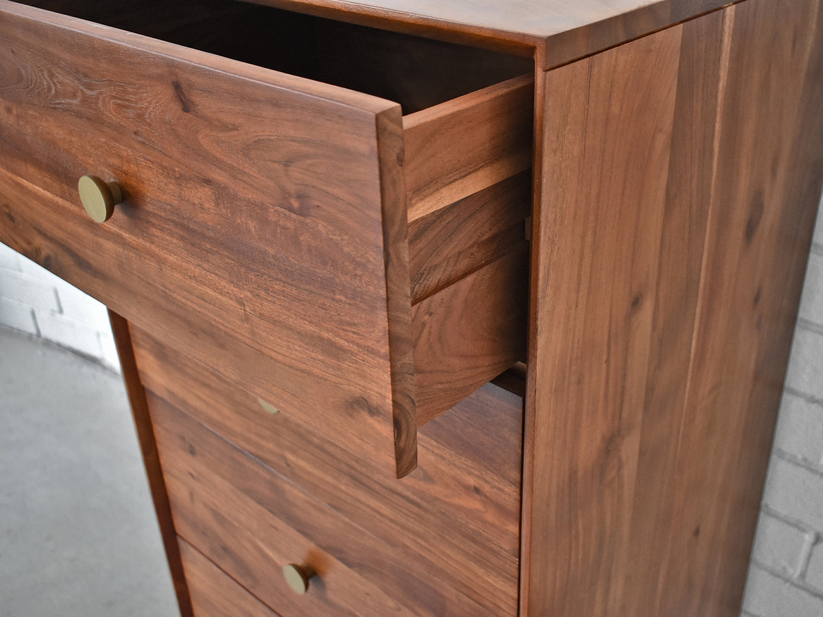Tallboy Drawer on traditional wooden runners