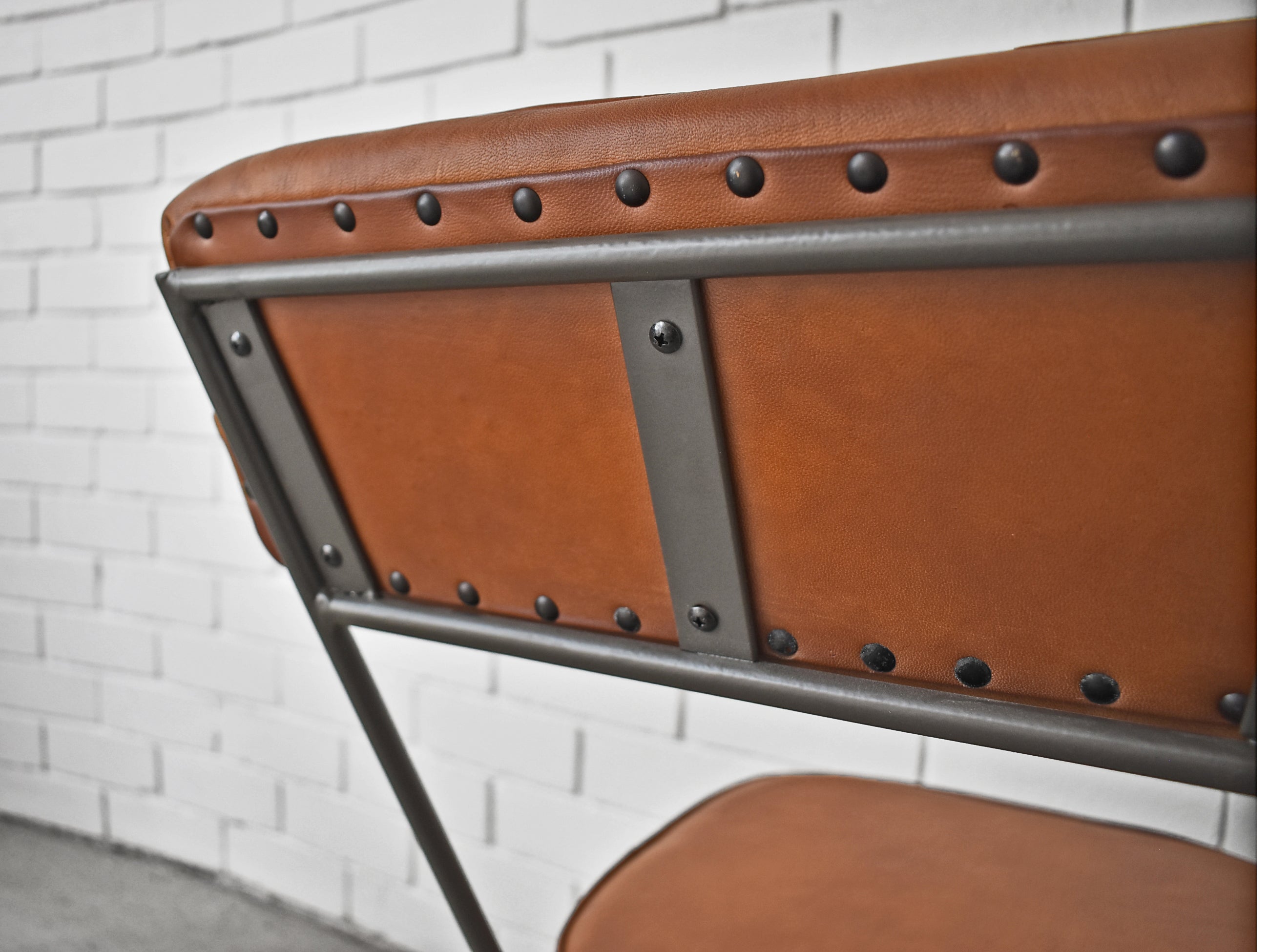 Hairpin Leather Padded Chair – Holy Funk