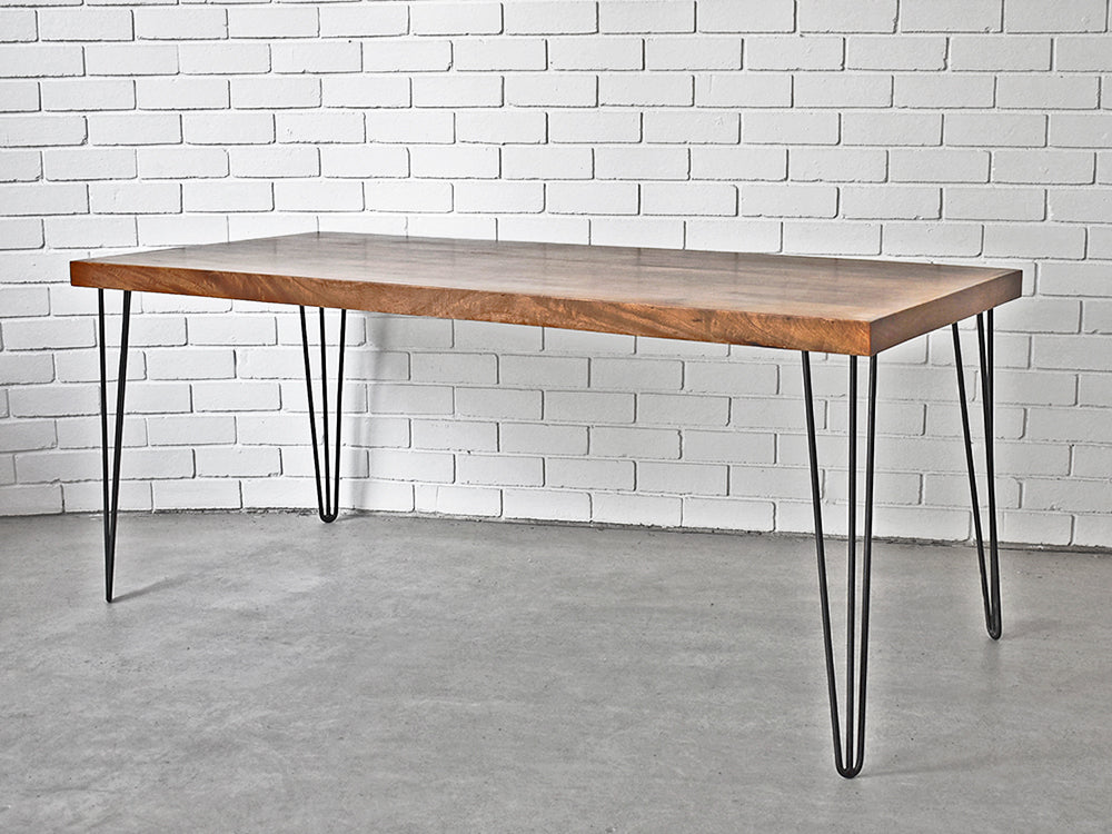 hairpin leg dining table