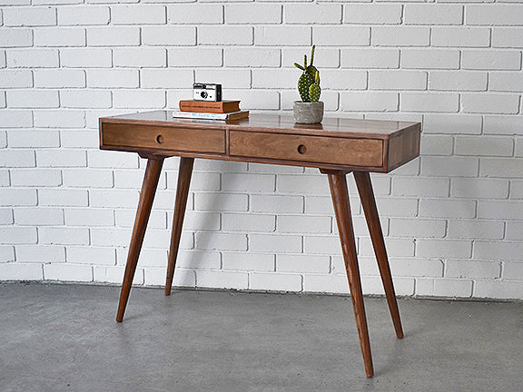nordic console table